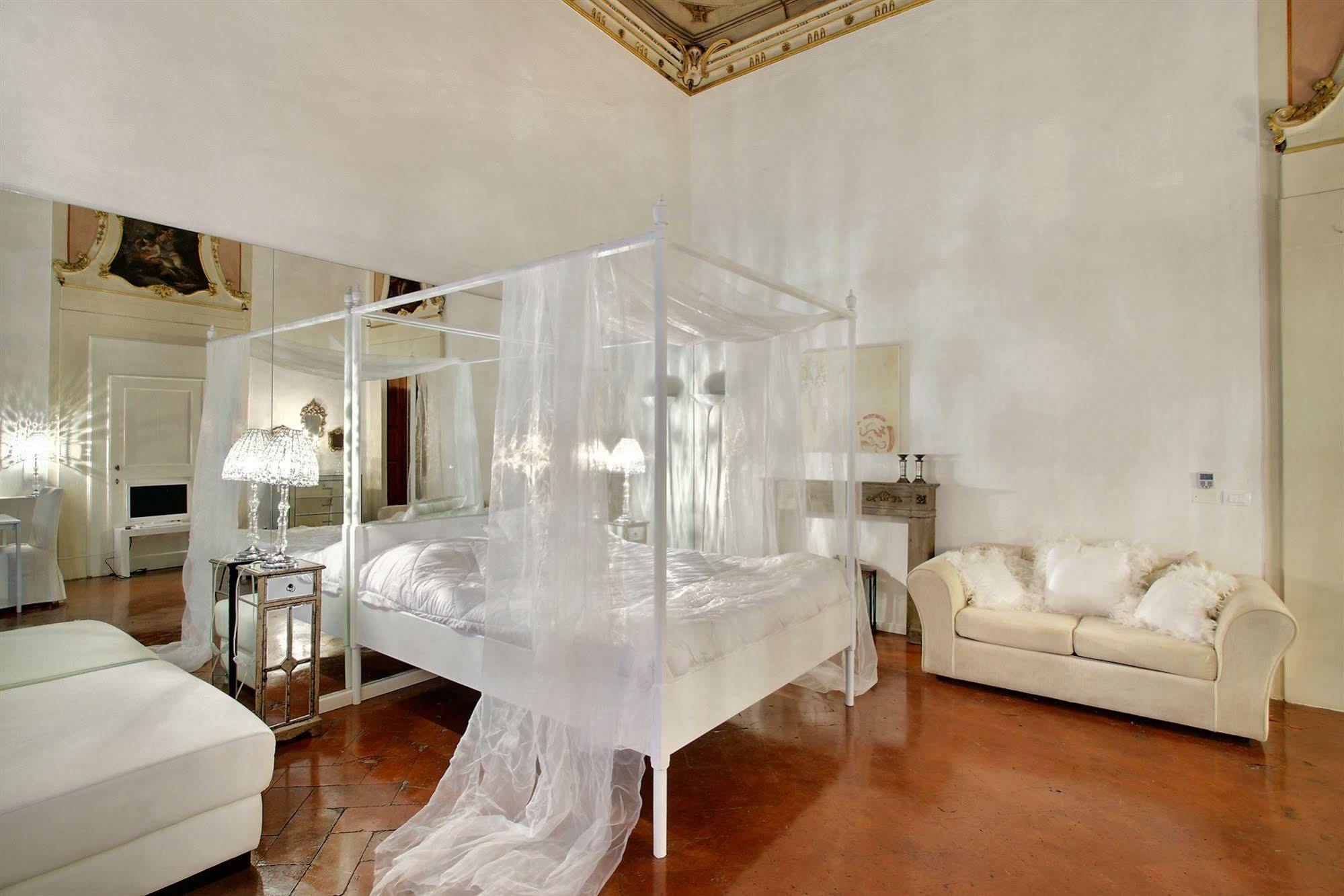 Palazzo Tolomei - Residenza D'Epoca Флоренція Екстер'єр фото